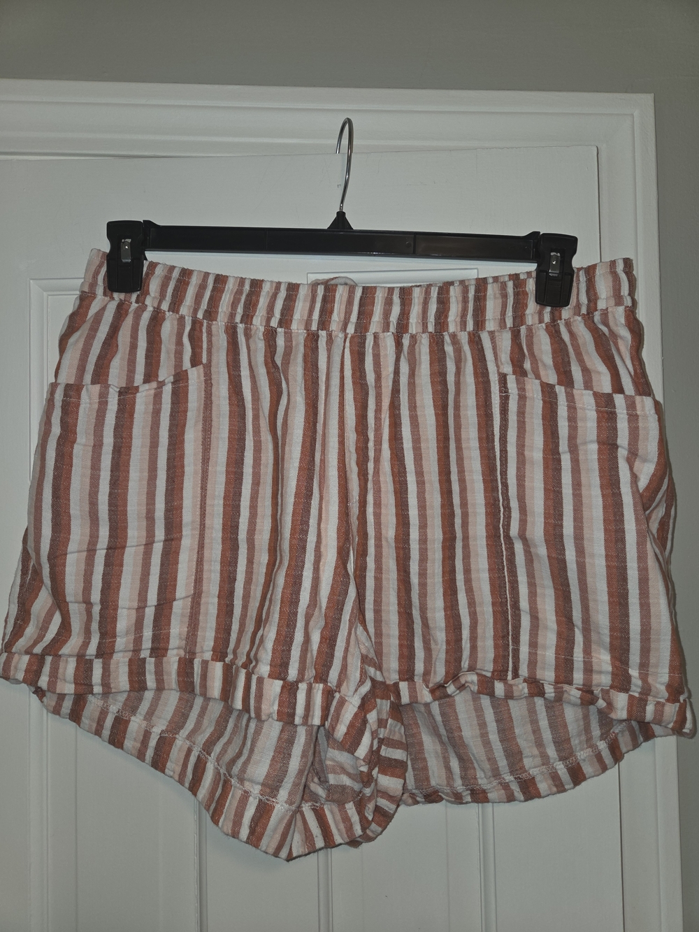 Women's 2X High Rise Rust Stripe Casual Linen-Blend Shorts